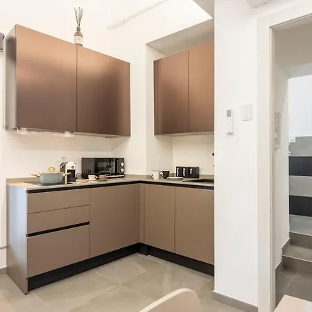 Giannini House Next To Aquarium - Happy Apartment Genoa