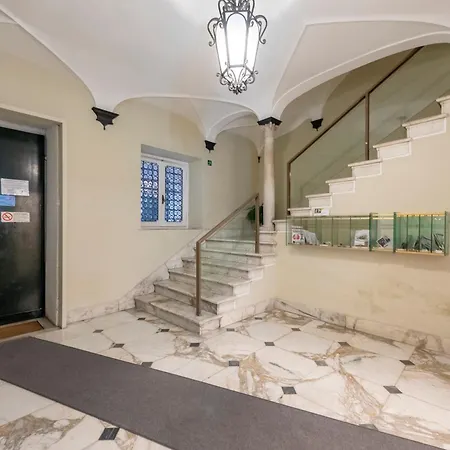 Giannini House Next To Aquarium - Happy ジェノヴァ
